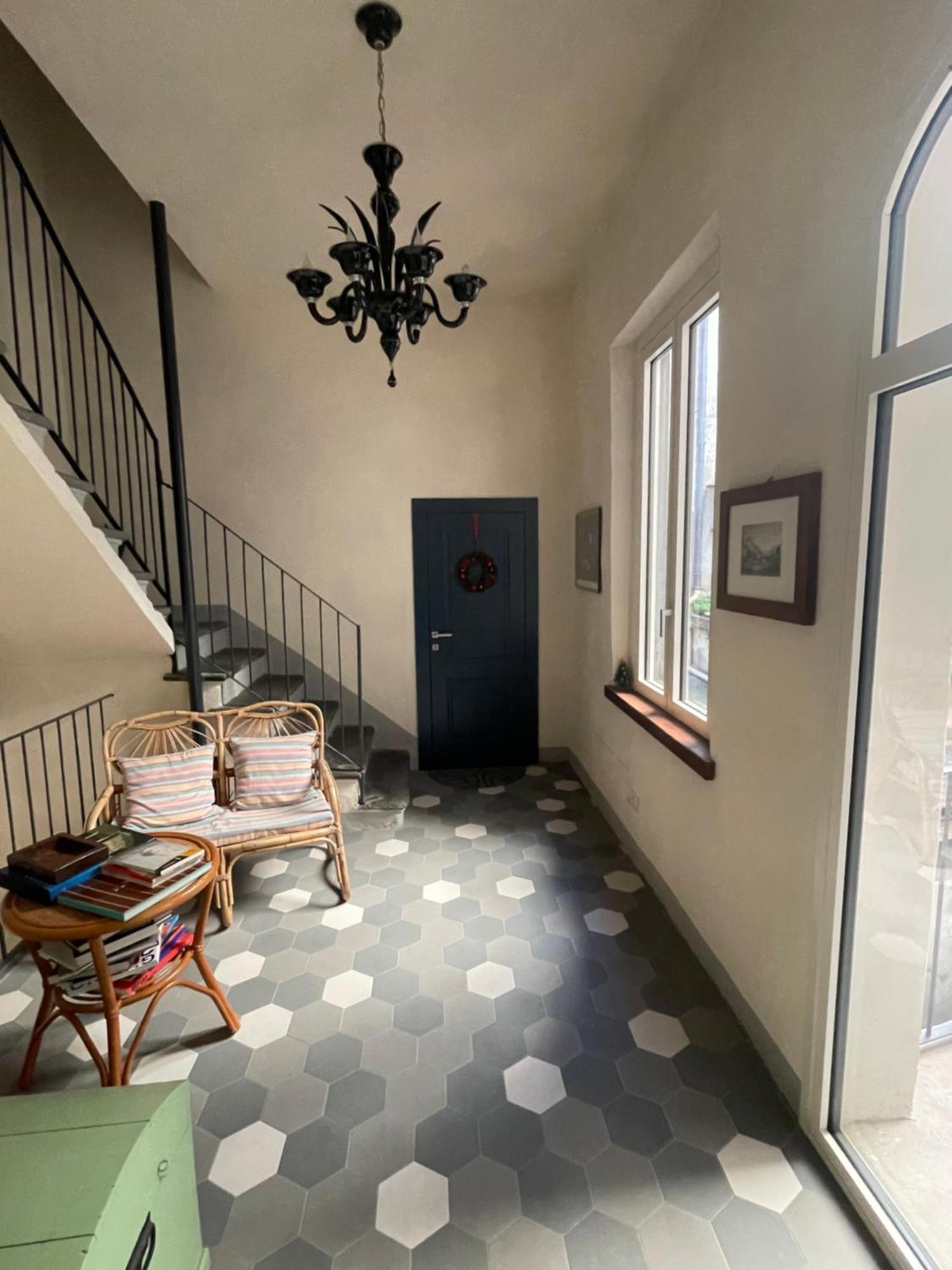 Santa Vincenza - Suite Indipendente Lovere Luaran gambar